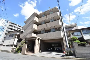 エスタシオンの画像