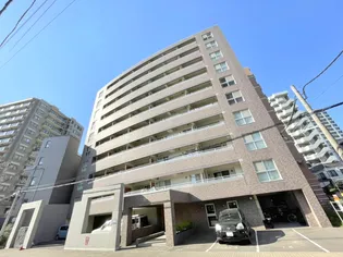 リヴィテージ中島公園【6階】の外観