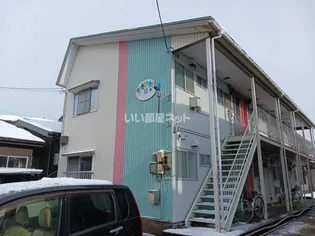 新潟県長岡市蓮潟1【アパート】の外観