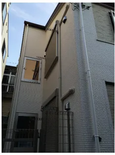 東京都中野区中央4【アパート】の外観