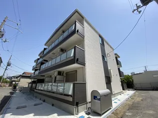 エルグランド【3階】の外観