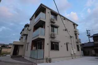 福岡県久留米市津福今町【アパート】の外観