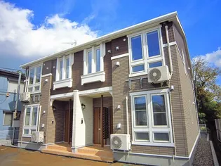 新潟県見附市新町1【アパート】の外観