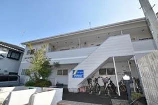 ファミール015【1階】の外観