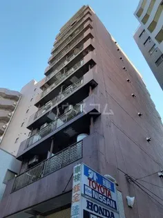 マンションメナハウス【9階】の外観