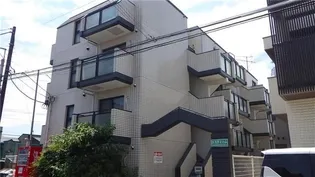 エスティームの画像