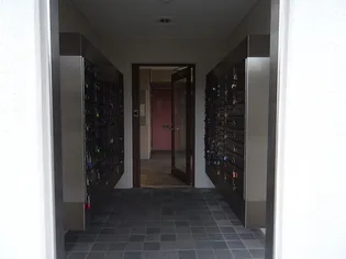 URルゼフィール金楽寺町【3階】の外観