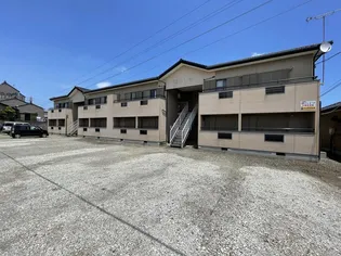 渡ハイツ【1階】の外観