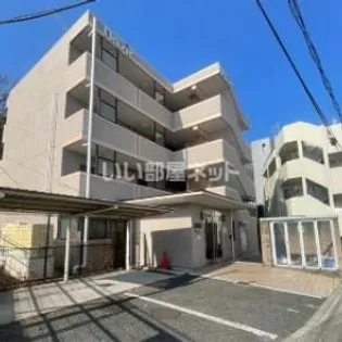 ドミトリー白根【3階】の外観