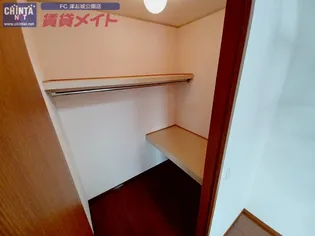 エスプワール城之内【2階】の内装