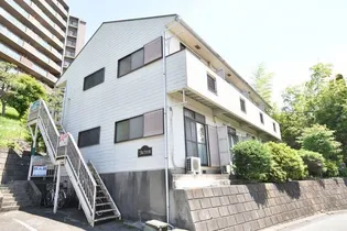 ブルク大澤【2階】の外観