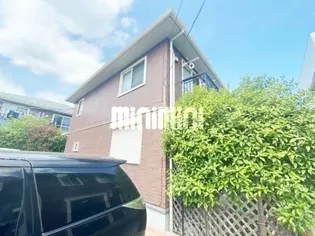 東京都江戸川区松本2【一戸建】の外観