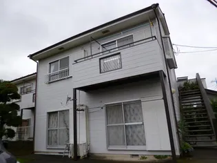 グリーンリーフ【2階】の外観