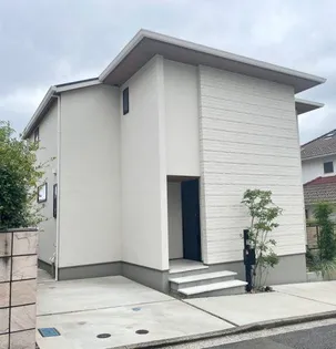 神奈川県横浜市青葉区荏子田2【一戸建】の外観