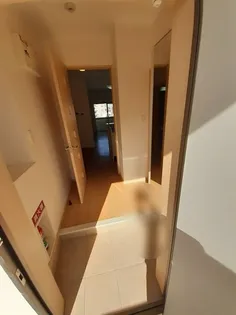 プレミアム ガーデンII【3階】の玄関