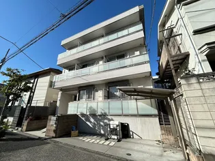 クリスタル綾瀬の画像