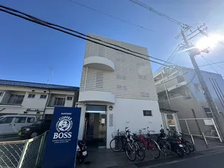 シロハイヌ【1階】の外観