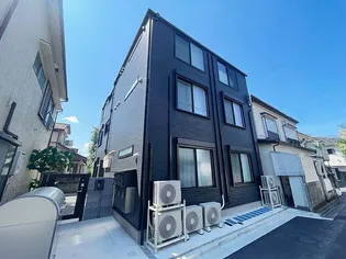 Solaris【2階】の外観