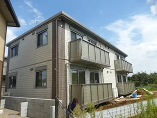 クローバーII【1階】の外観