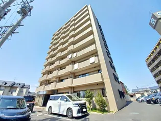 カーレヂ三浦II【4階】の外観