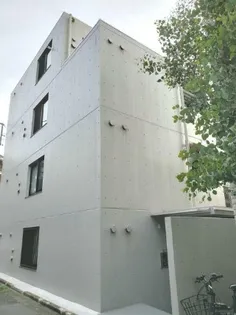 エルフローラ三軒茶屋【1階】の外観