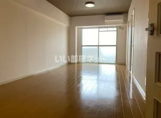 プレミール三郷【6階】の外観