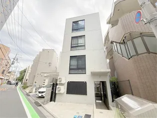 ユニバーサルシティ【4階】の外観