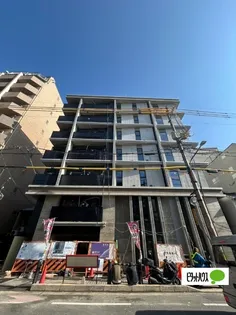 STANDZ京都二条【1階】の外観