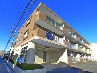 ラ ファミーユの画像