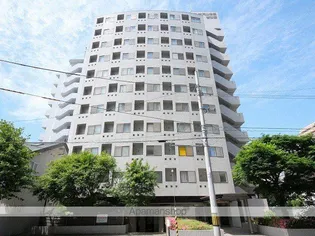 クリオ円山公園壱番館【3階】の外観