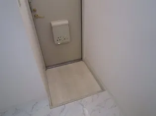 畠山ハイツ【2階】の玄関