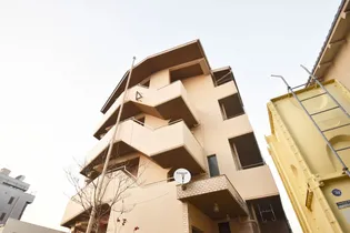 フローラ伊島【4階】の外観