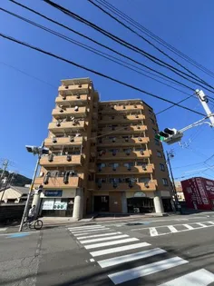 シャルム伊月【2階】の外観