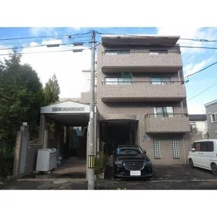 山鼻コンパウンド【2階】の外観