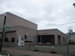 山鼻コンパウンド【2階】の周辺