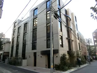 LAPiS南麻布【3階】の外観