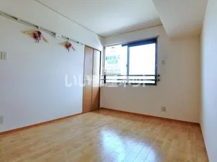 アーバン・ステージ 壱弐番館【2階】の内装