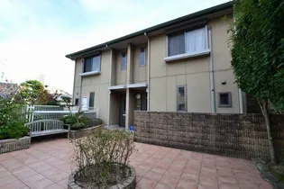 グランバリエ己斐 A棟の外観