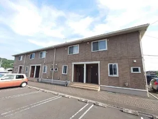 ファミーユ東手城 B棟【1階】の外観