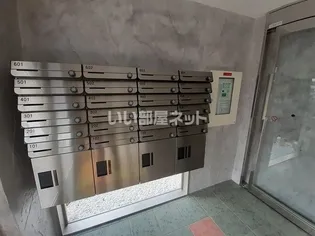 ヴィラ・アリーエ III【2階】の地図