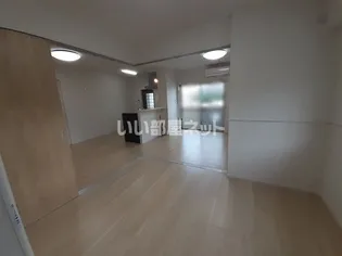 ヴィラ・アリーエ III【2階】の内装