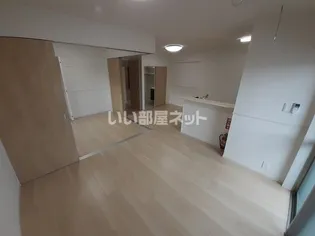 ヴィラ・アリーエ III【2階】の内装