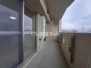 ヴィラ・アリーエ III【2階】の内装