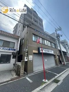 FRONT OF THE POLICE新光の画像