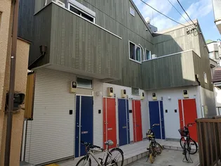 アーバンテラス高円寺【1階】の外観