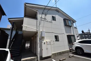 岡山県岡山市北区清輝橋2【アパート】の外観