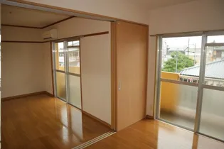 ネバーランド【2階】の内装