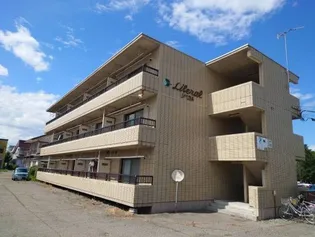 リベラル【1階】の外観