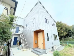 ル・メルシェ【1階】の外観