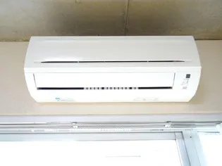 ラ・パレーテ【2階】の内装